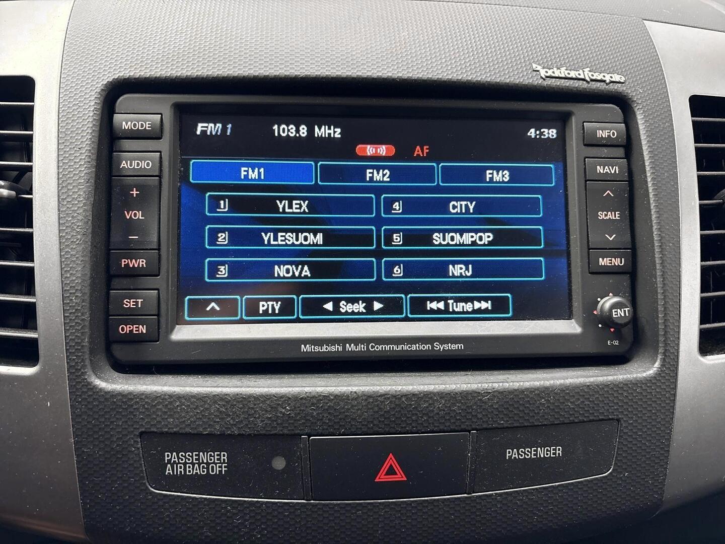 MITSUBISHI Outlander 2008