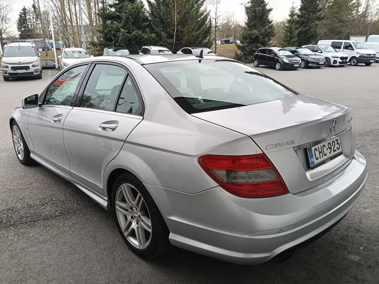 MERCEDES-BENZ C 2009