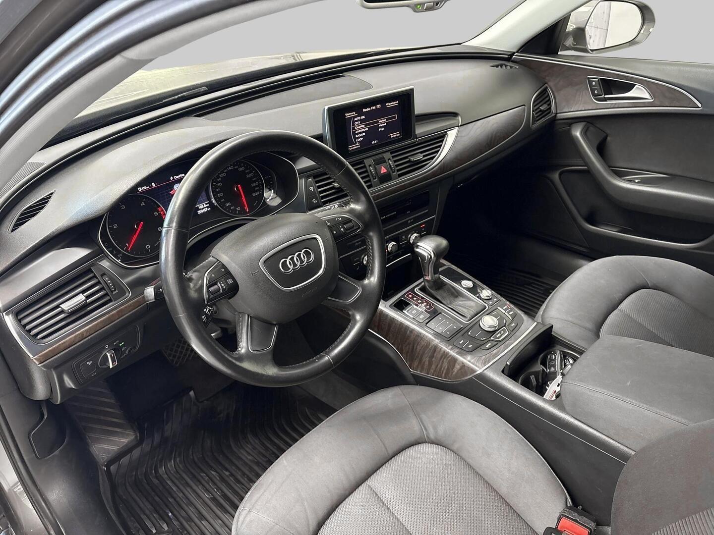 AUDI A6 2011