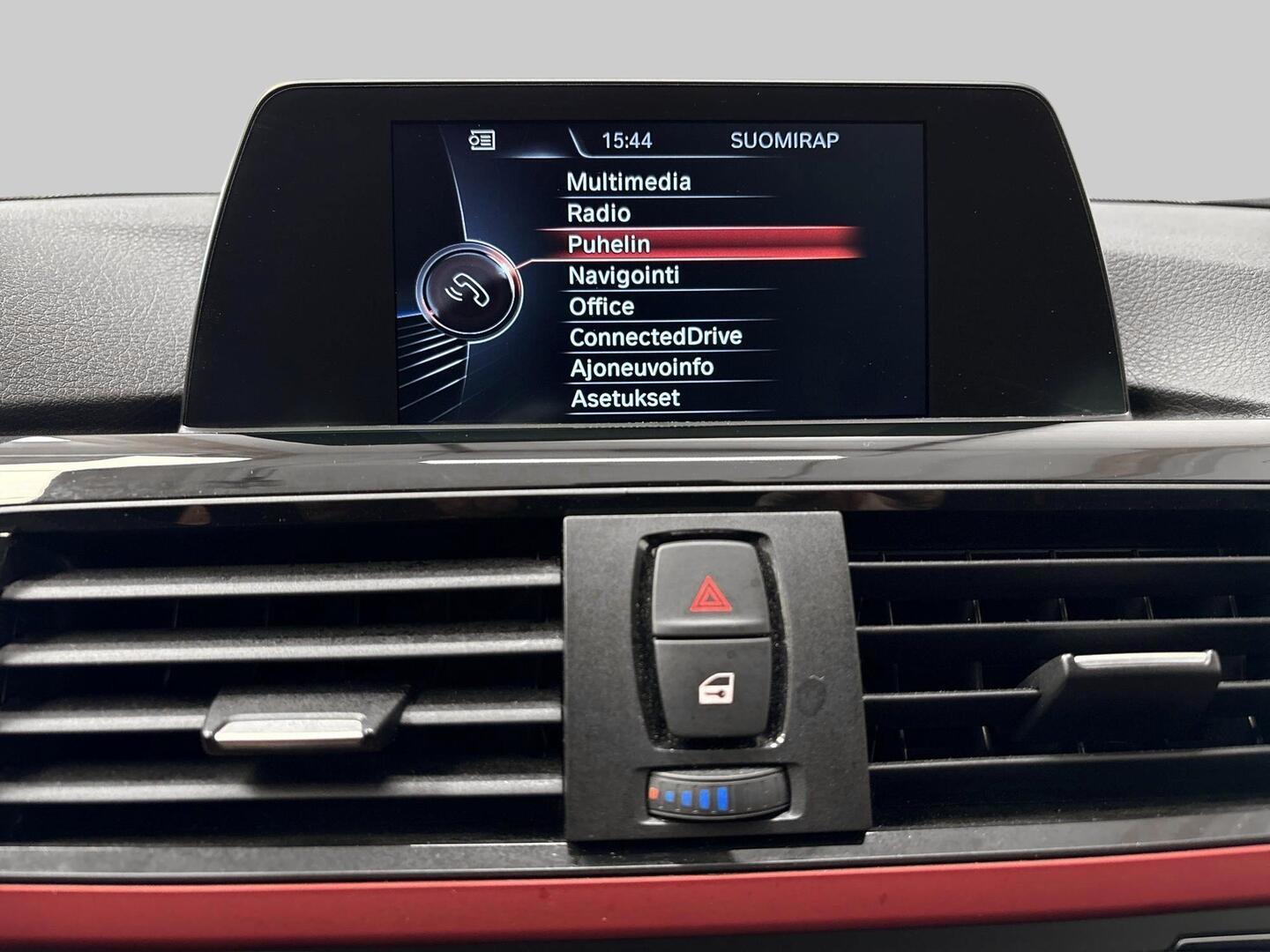 BMW 320 2015