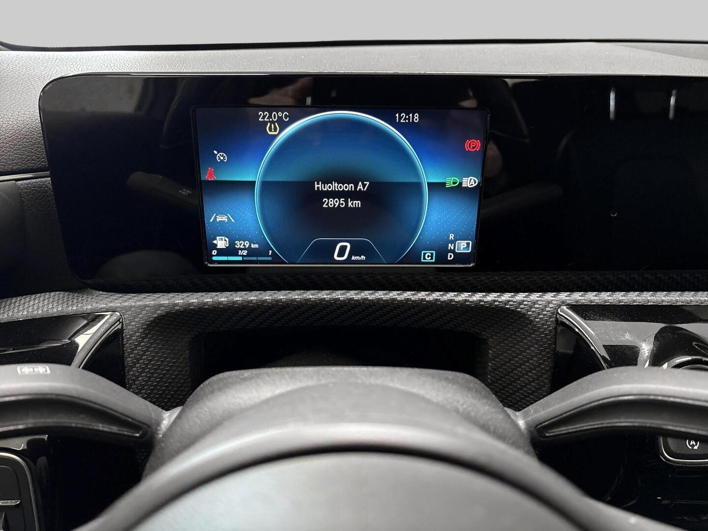 MERCEDES-BENZ A 2020