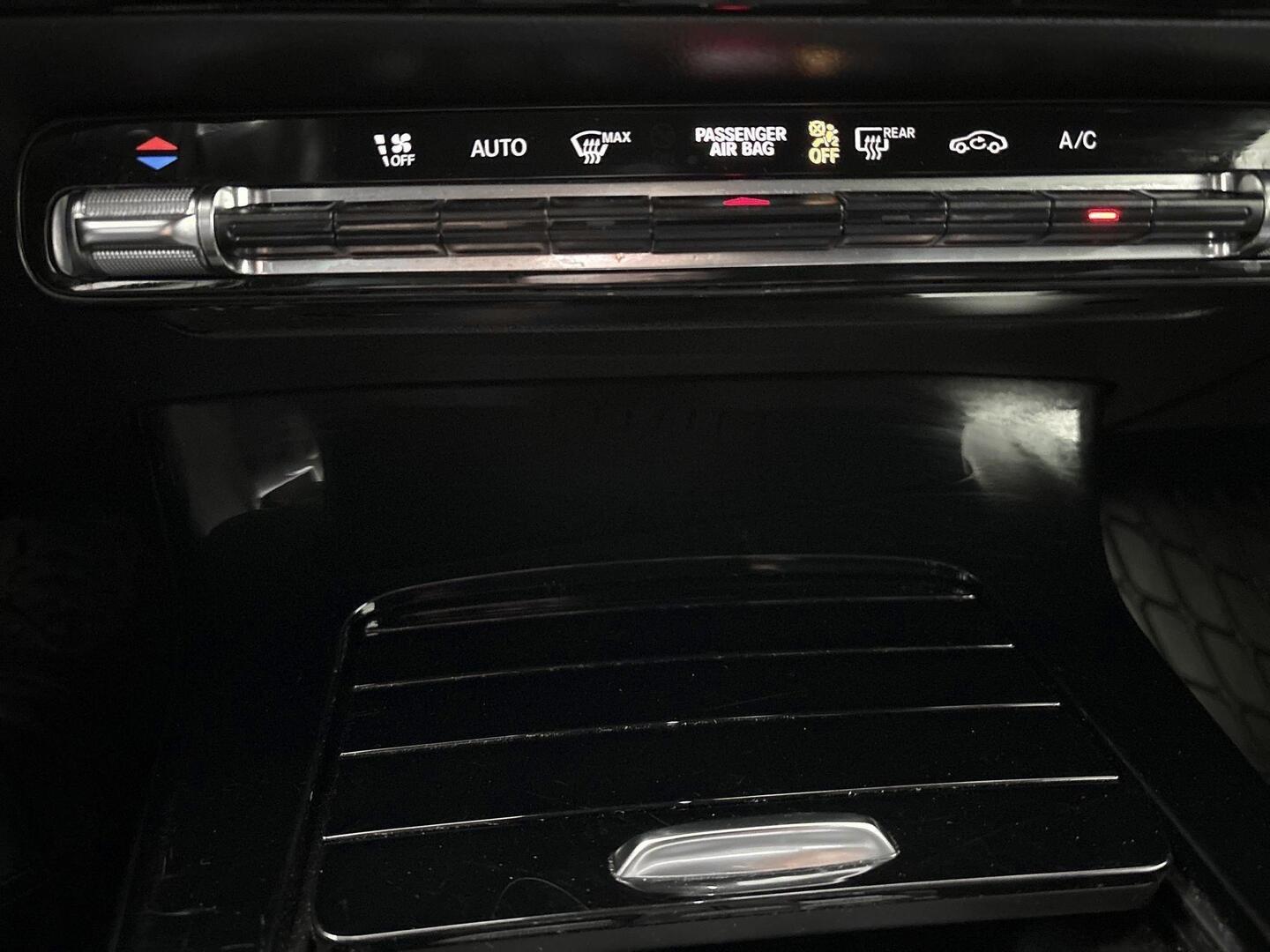 MERCEDES-BENZ A 2020
