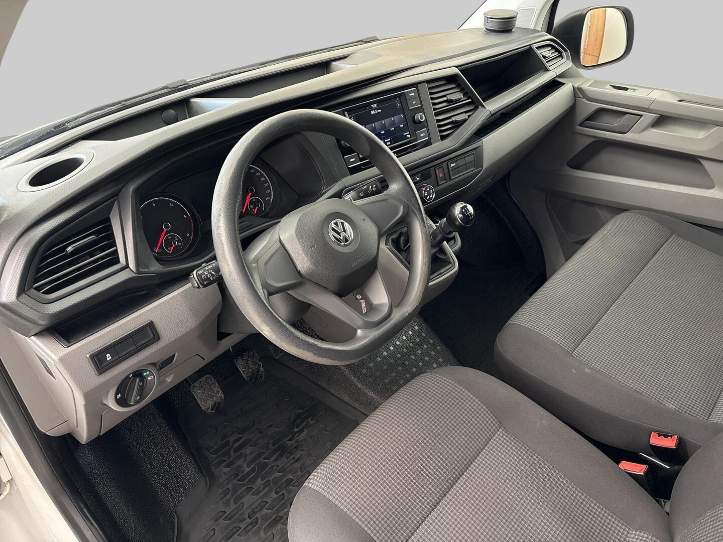 VOLKSWAGEN Transporter 2020