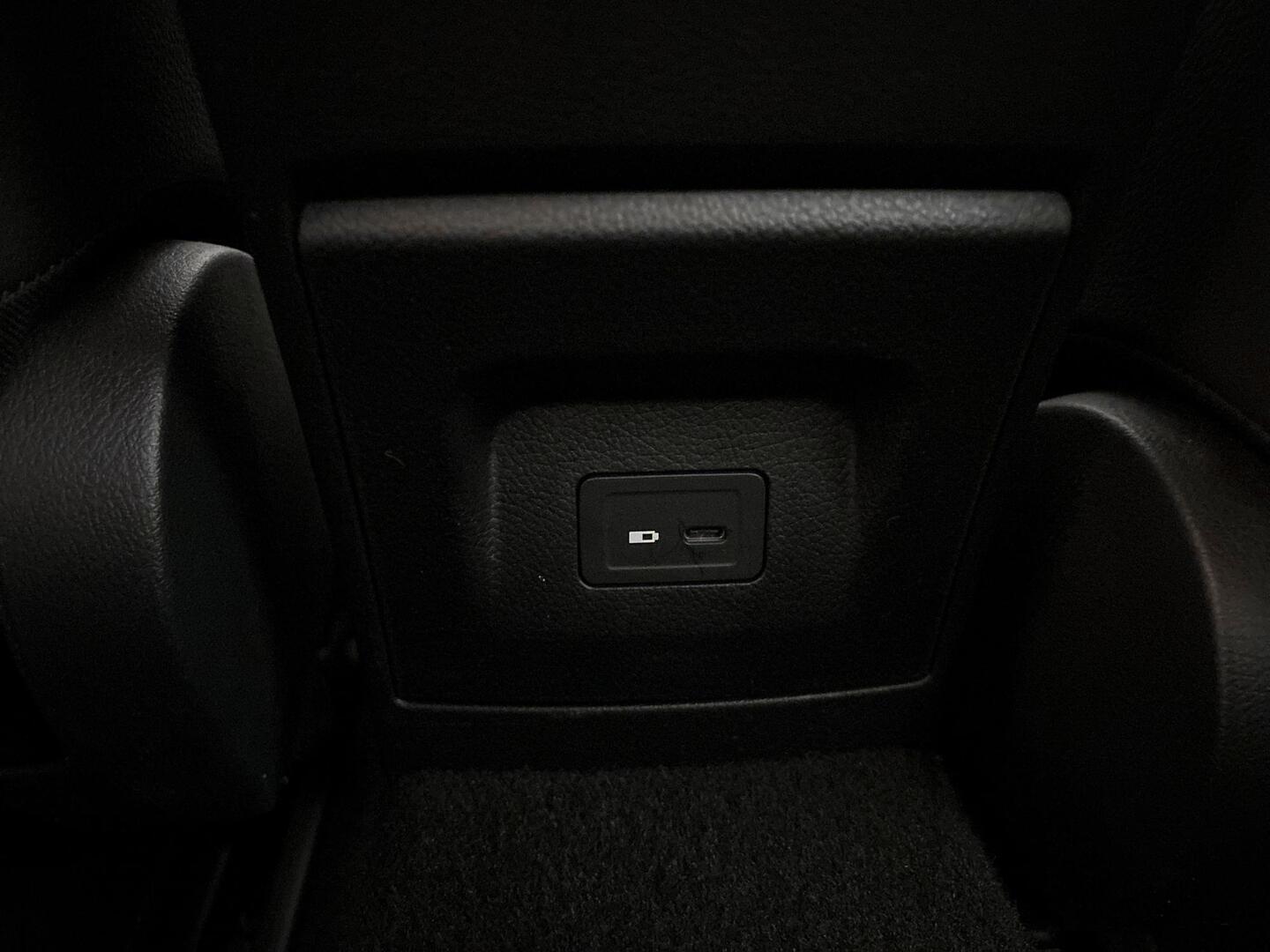 MERCEDES-BENZ A 2020