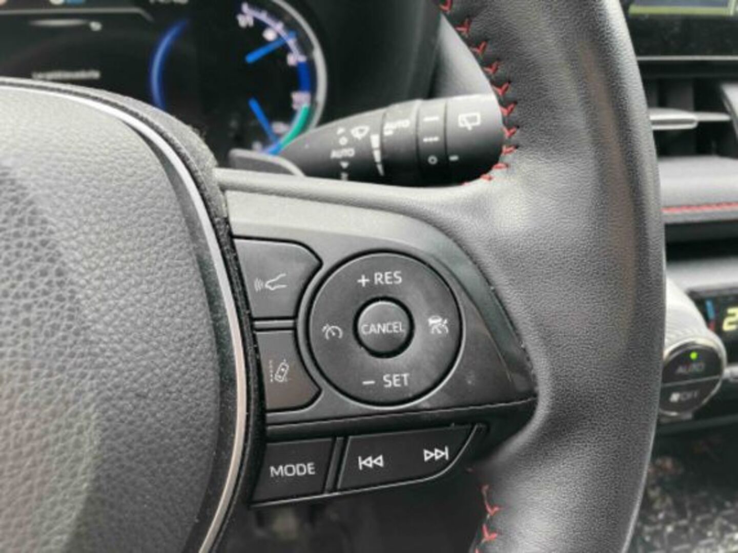 TOYOTA RAV4 PLUG-IN 2022