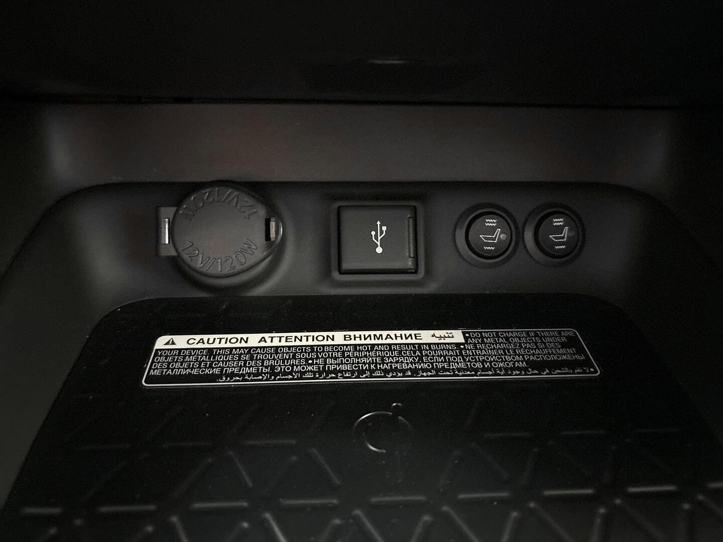 TOYOTA RAV4 2020