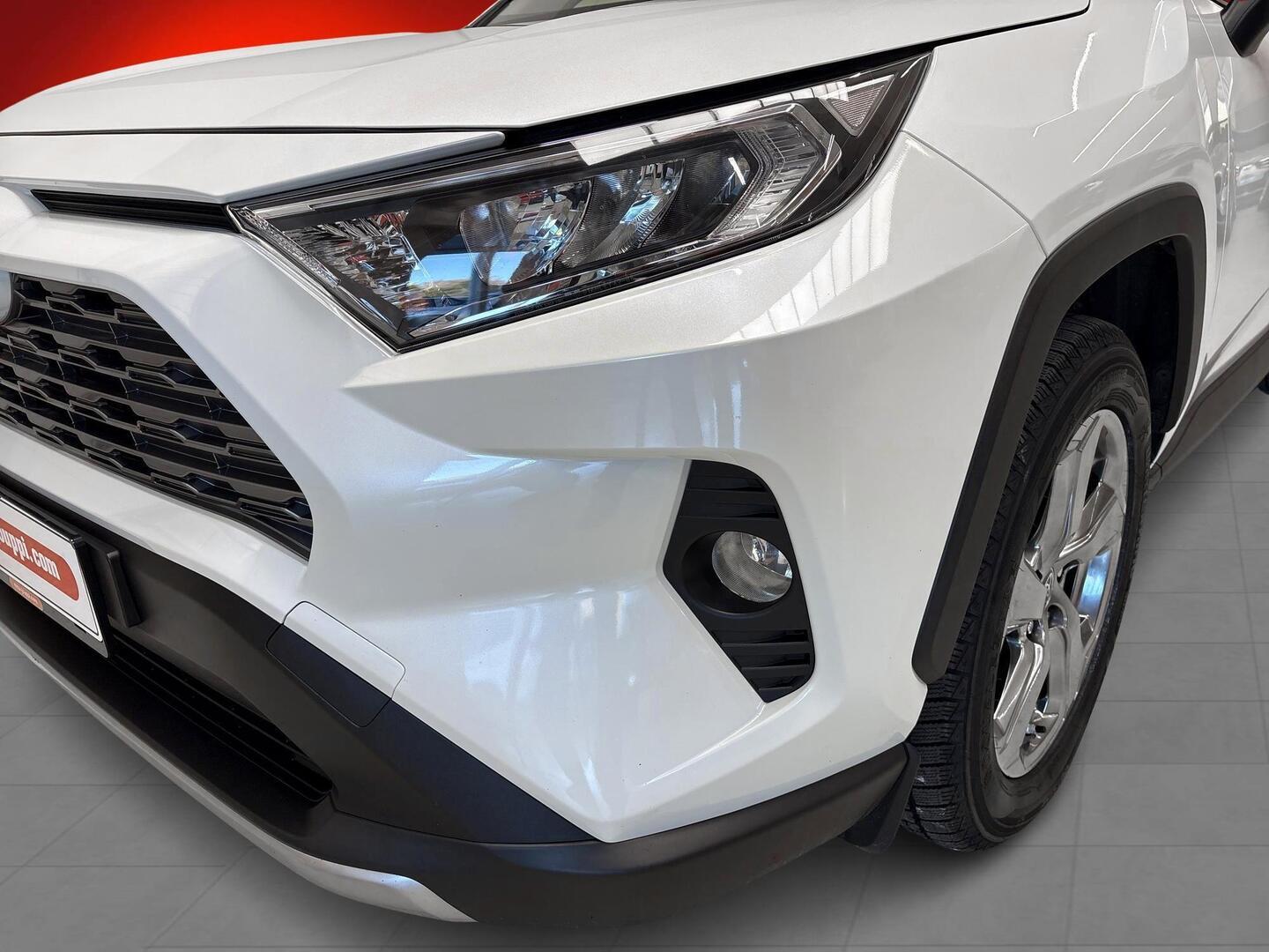 TOYOTA RAV4 2020