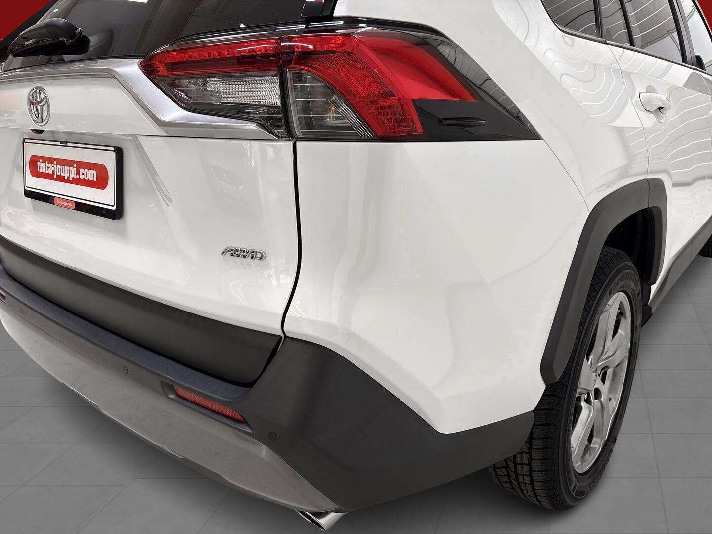 TOYOTA RAV4 2020