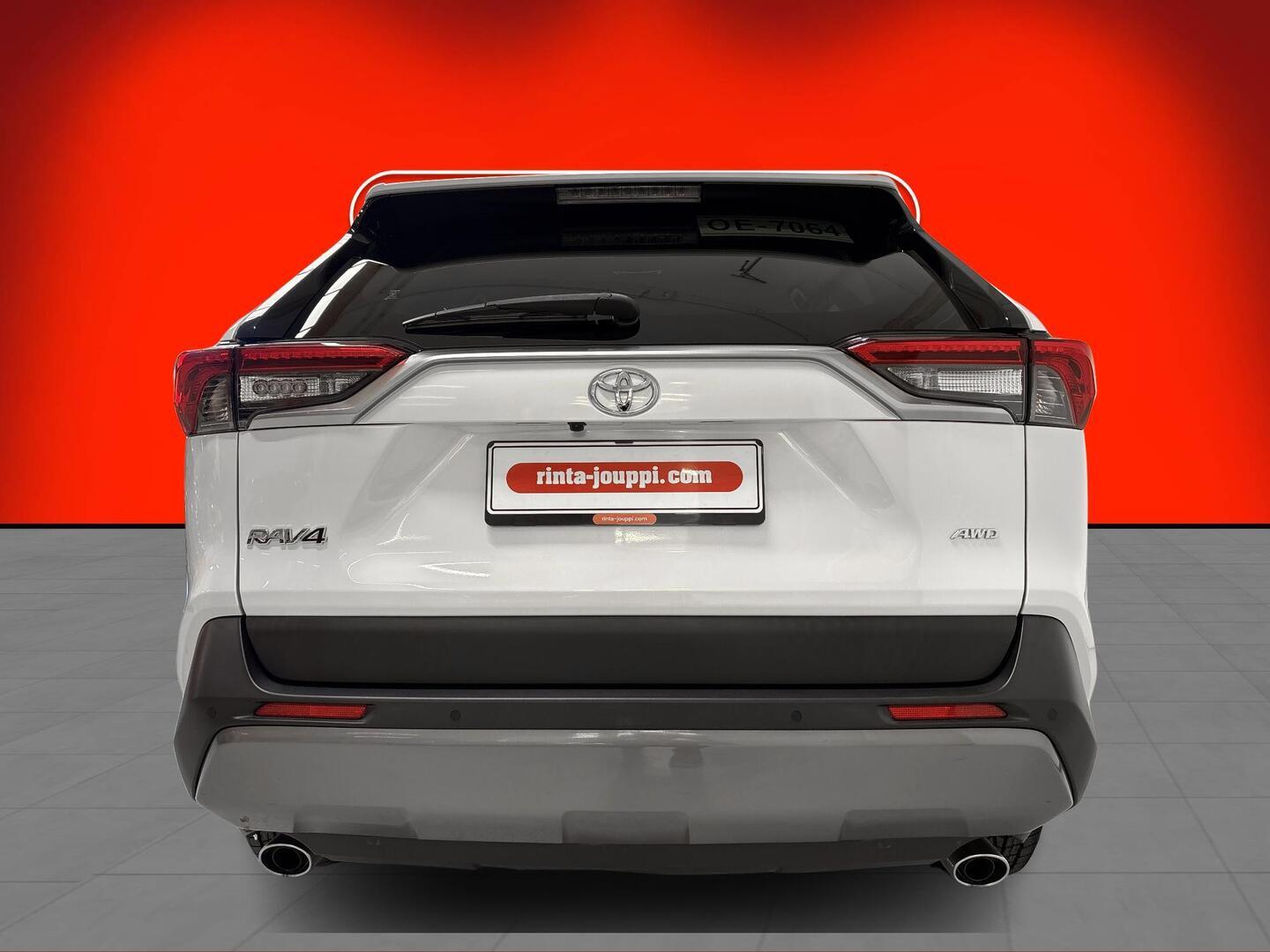 TOYOTA RAV4 2020