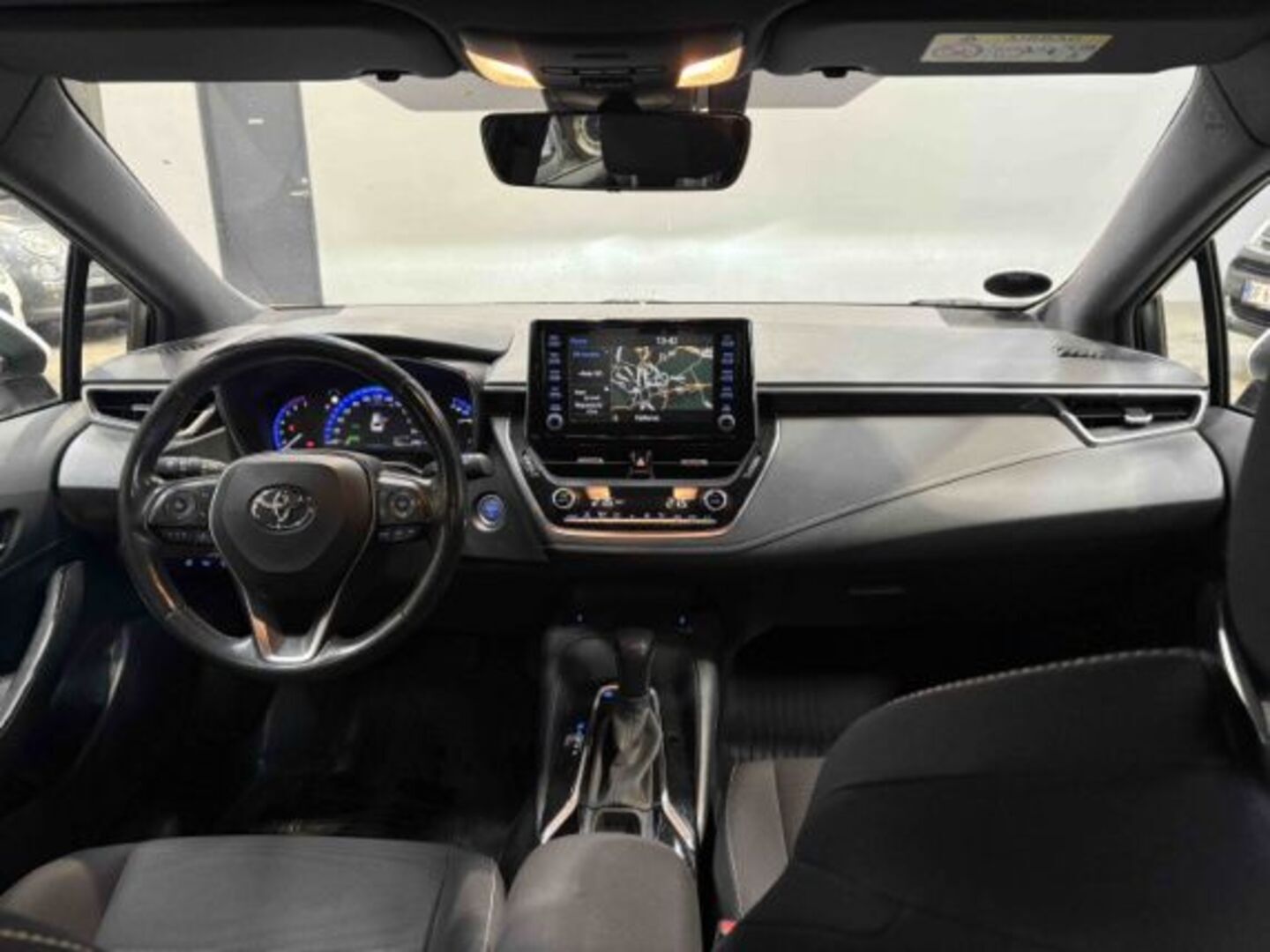 TOYOTA COROLLA 2019