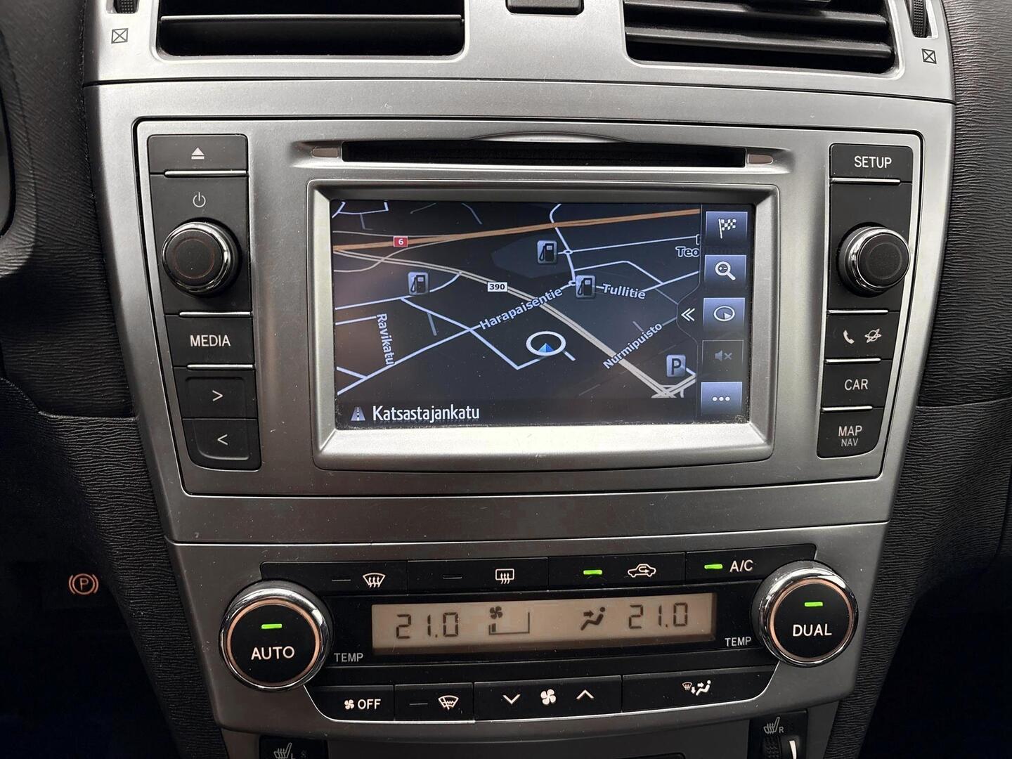 TOYOTA AVENSIS 2014