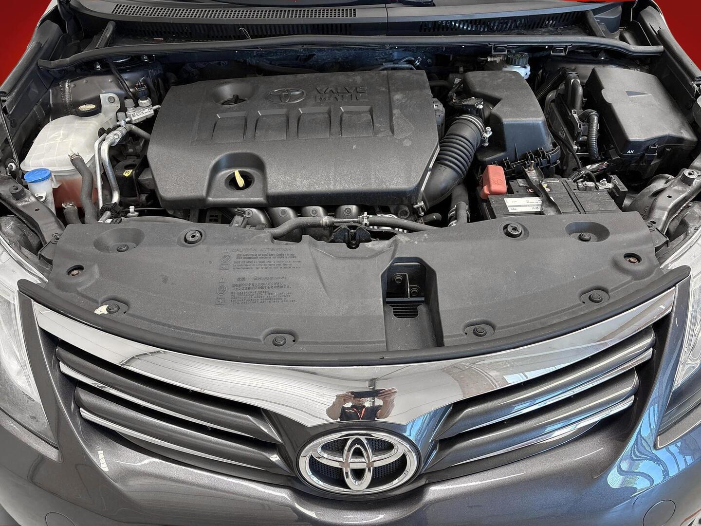 TOYOTA AVENSIS 2014