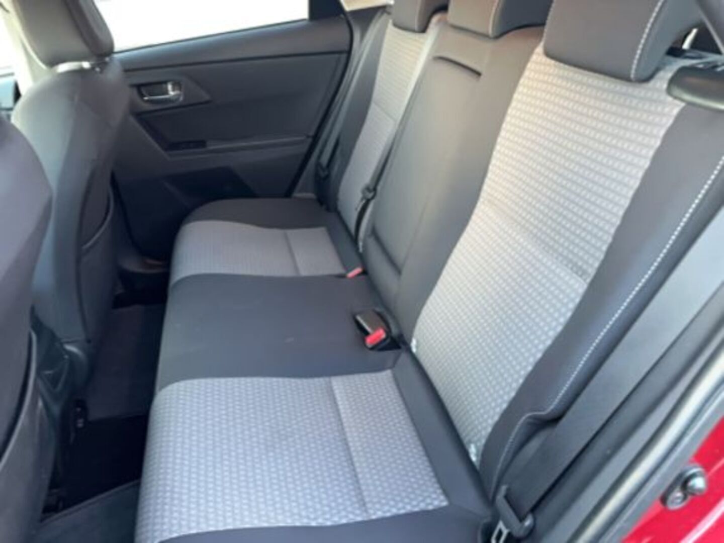 TOYOTA AURIS 2017