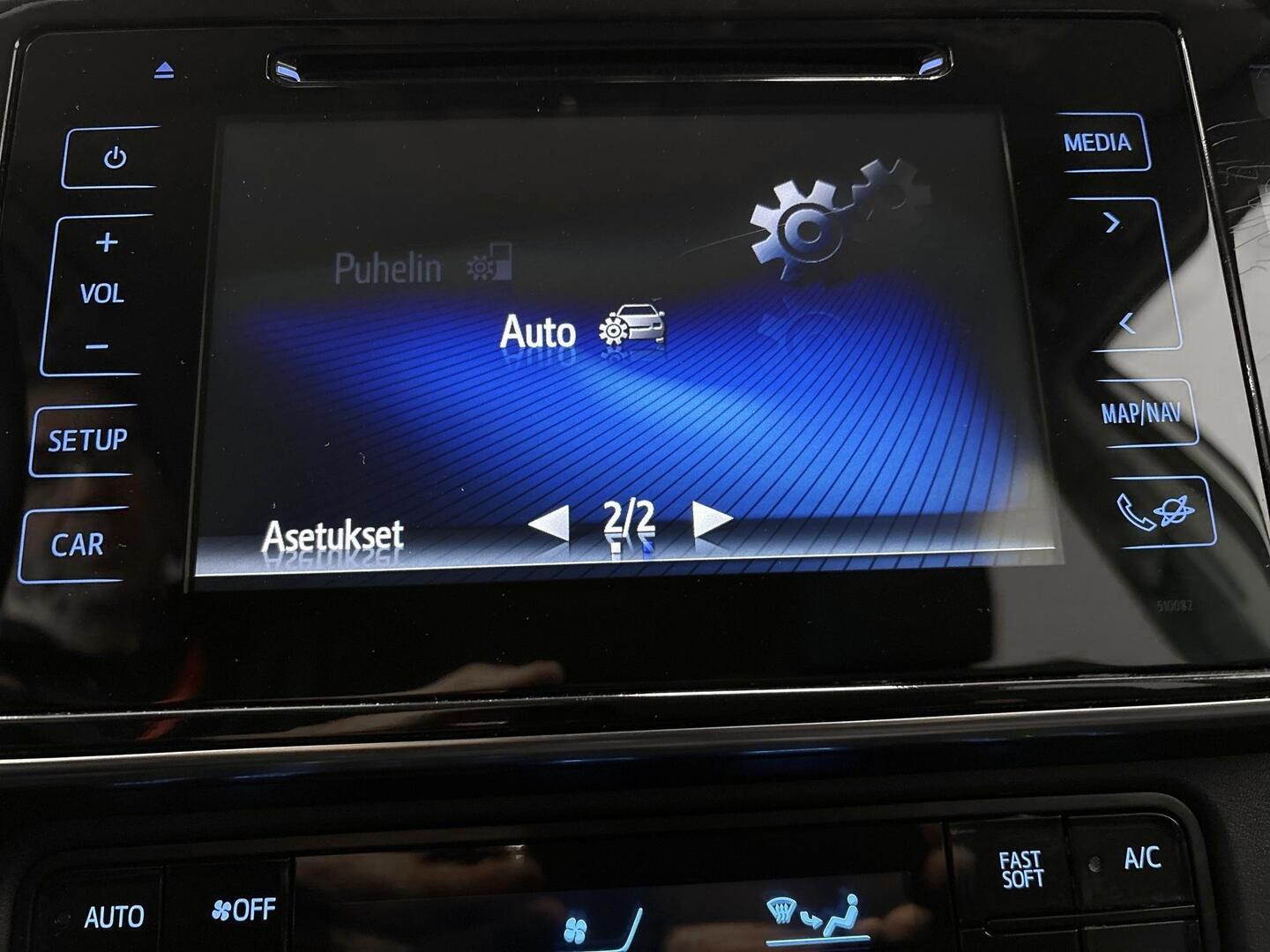 TOYOTA AURIS 2019