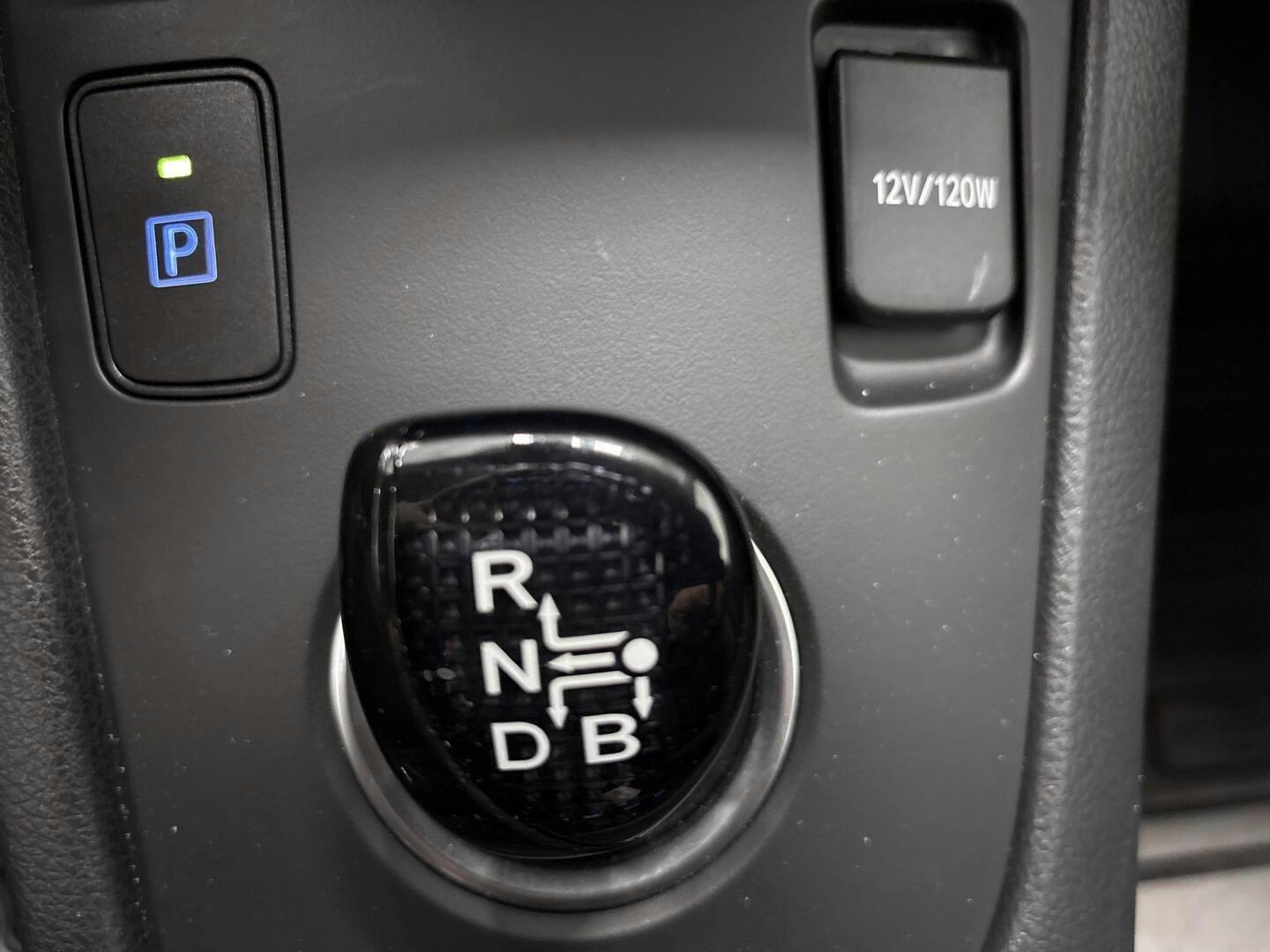 TOYOTA AURIS 2019