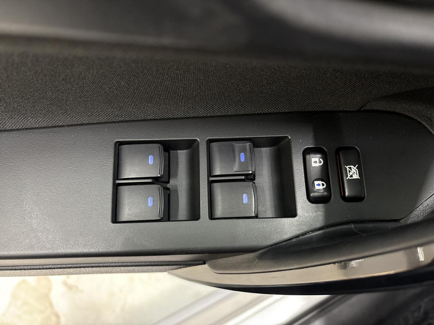 TOYOTA AURIS 2019