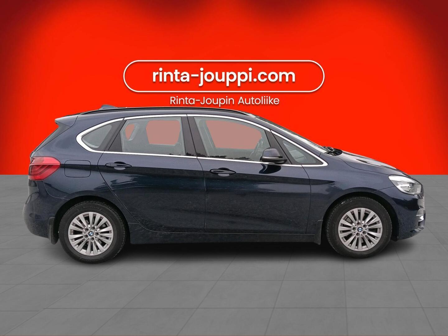 BMW 218 2015