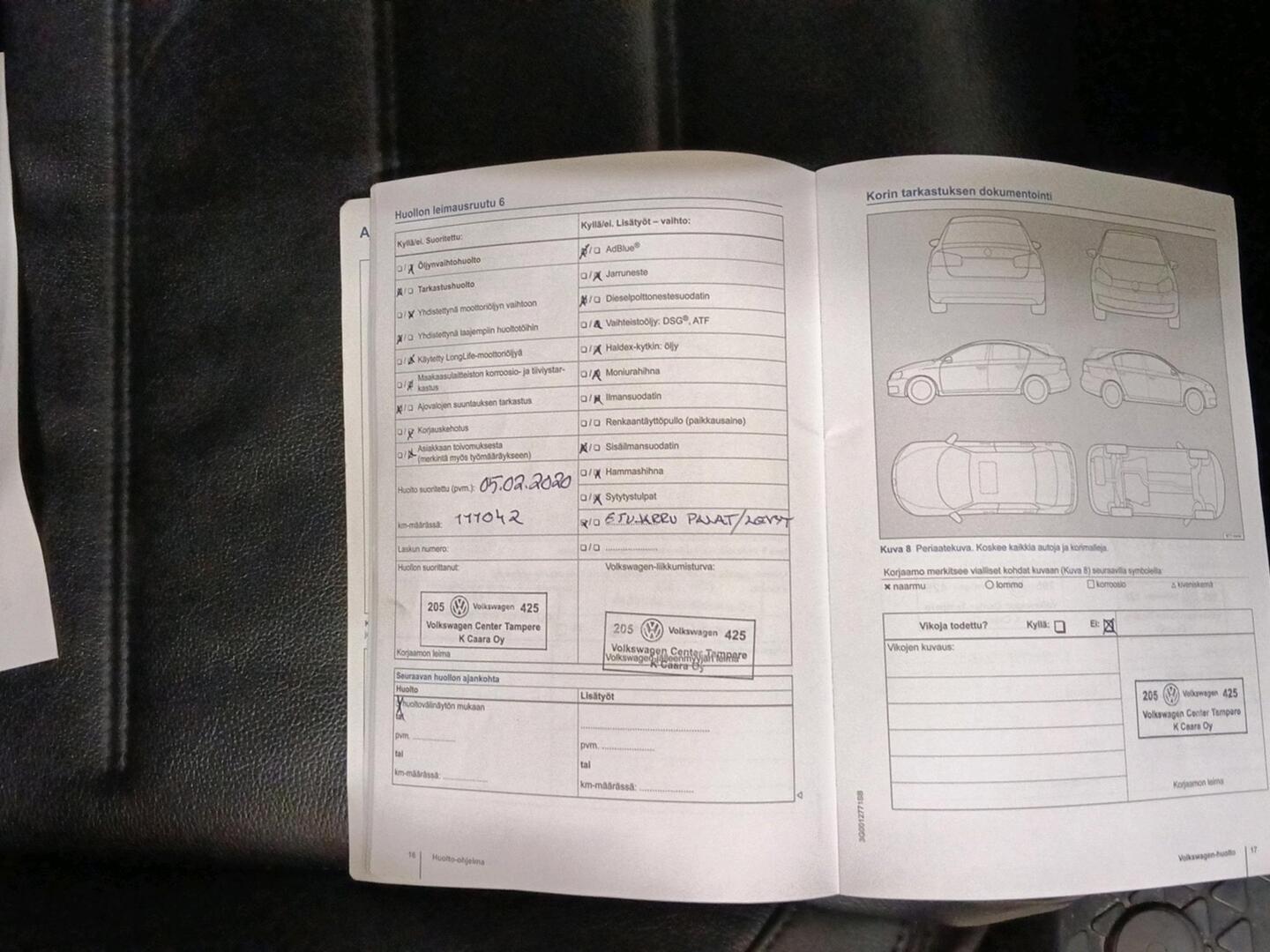 VOLKSWAGEN Touareg 2015