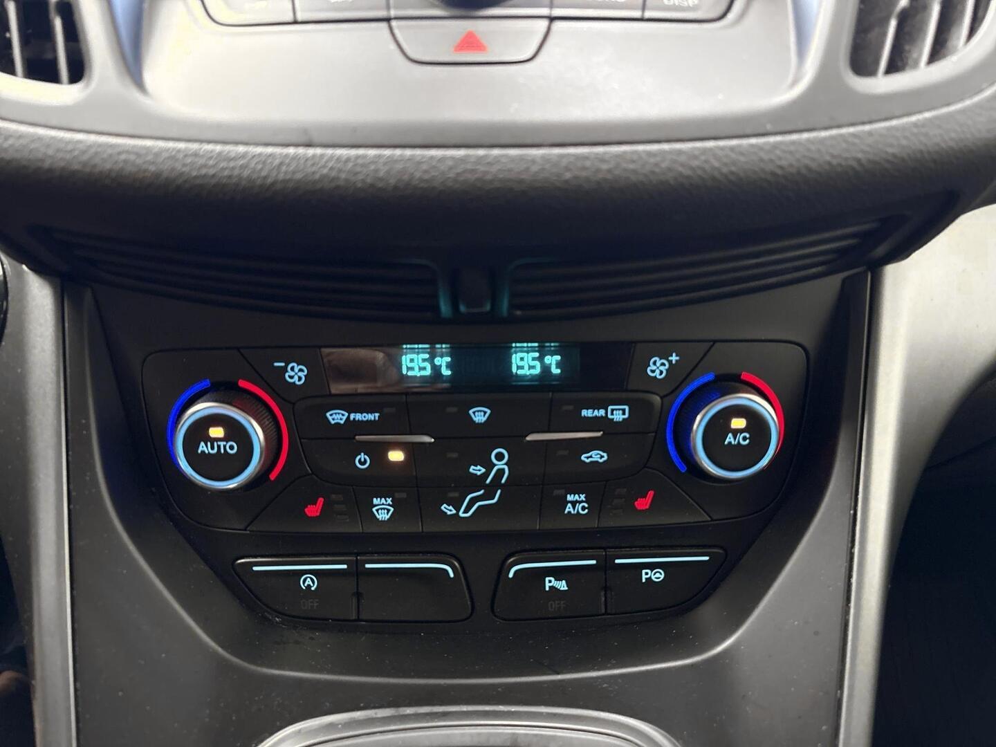 FORD Kuga 2017