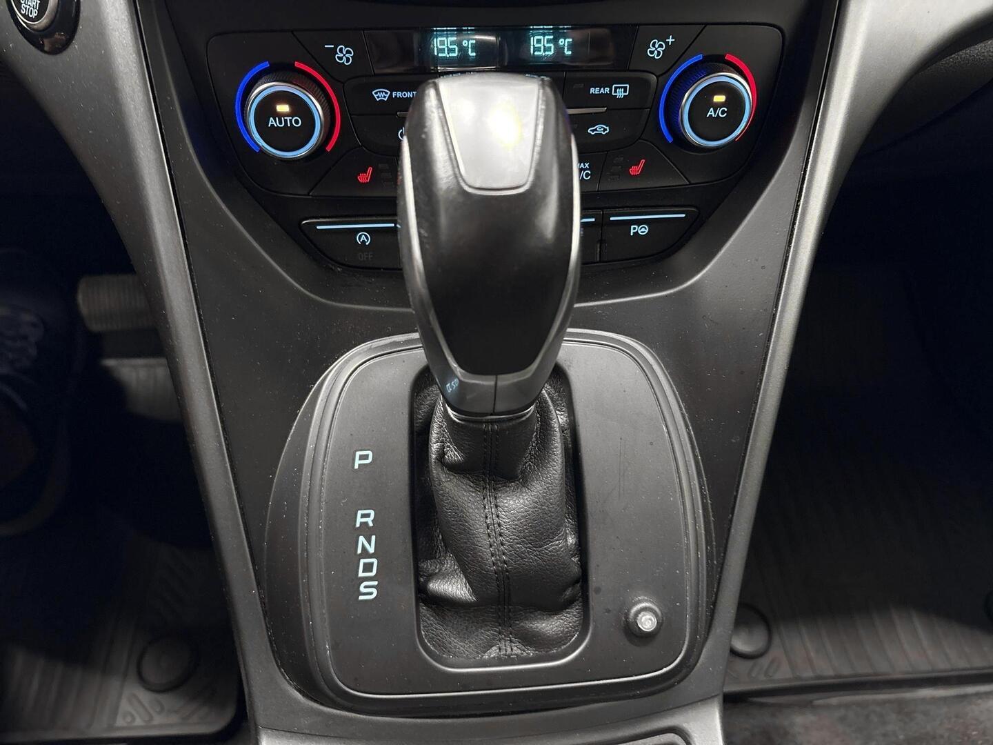 FORD Kuga 2017