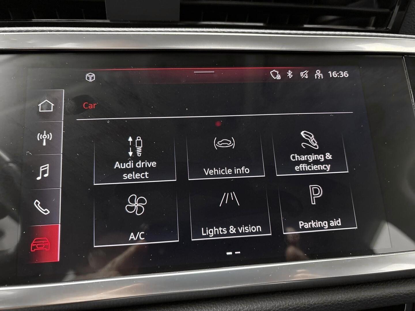 AUDI Q3 2021