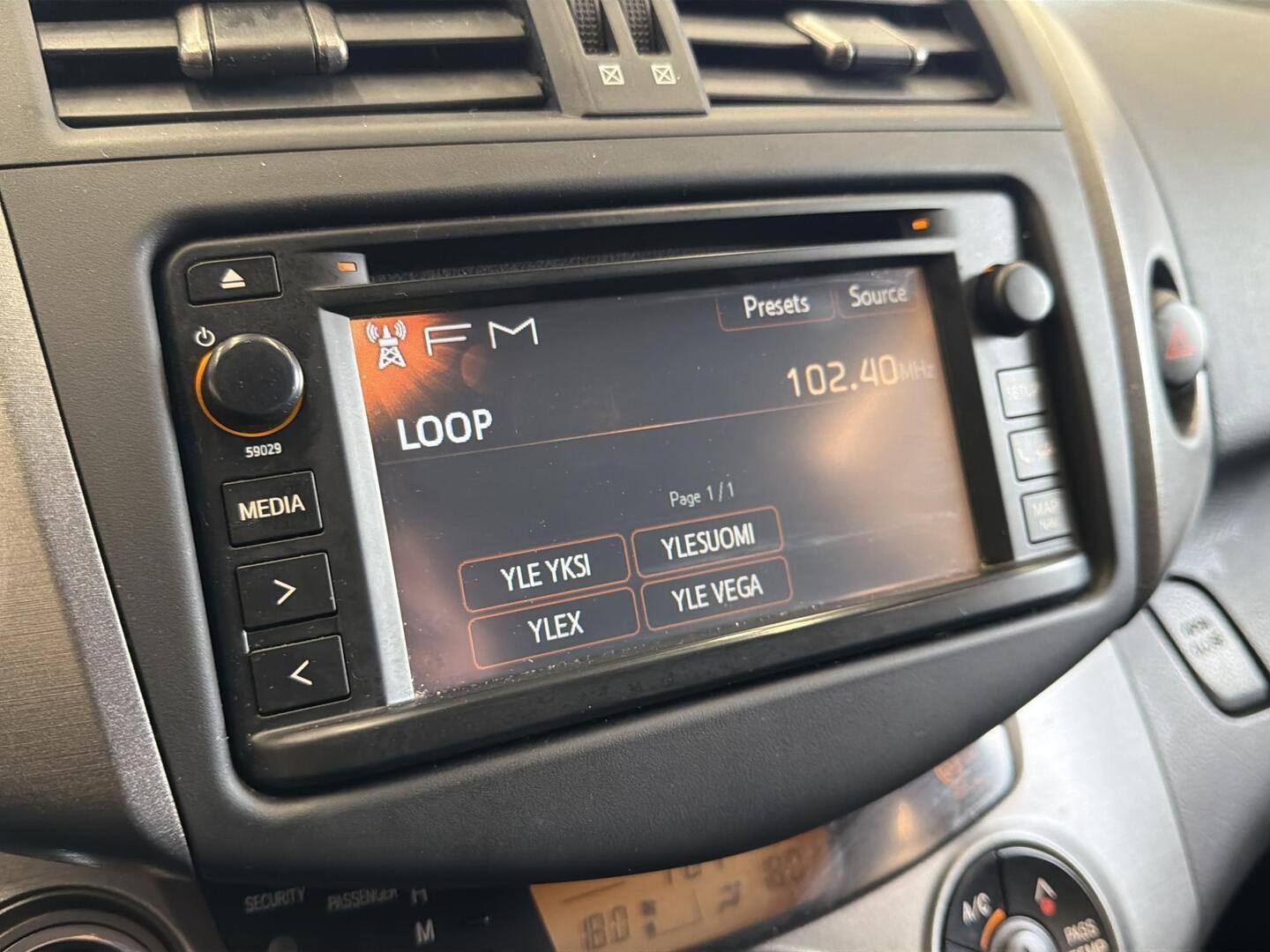 TOYOTA RAV4 2012