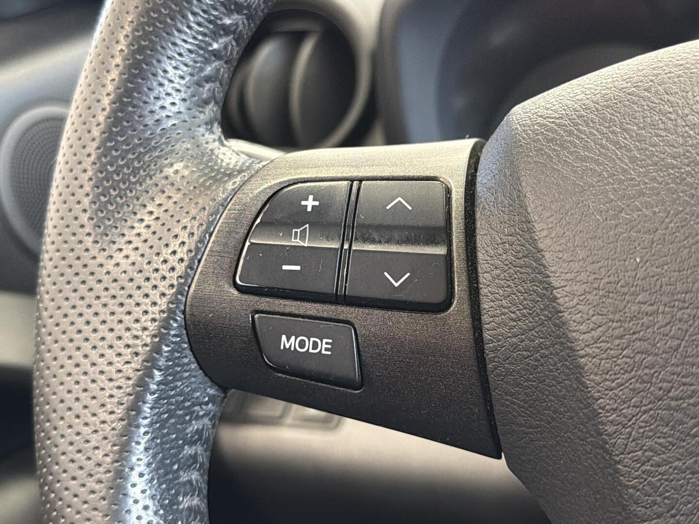 TOYOTA RAV4 2012