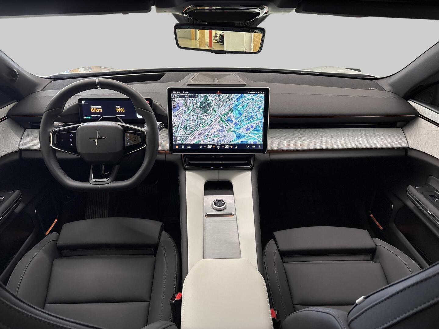 POLESTAR 4 2025