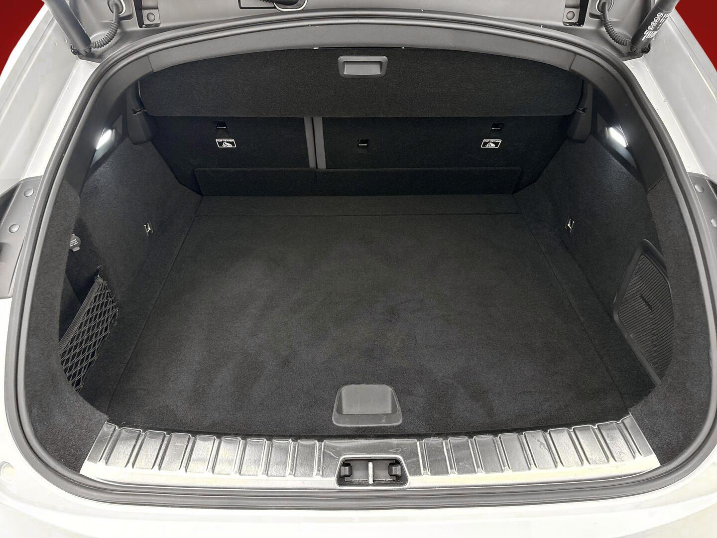 POLESTAR 4 2025
