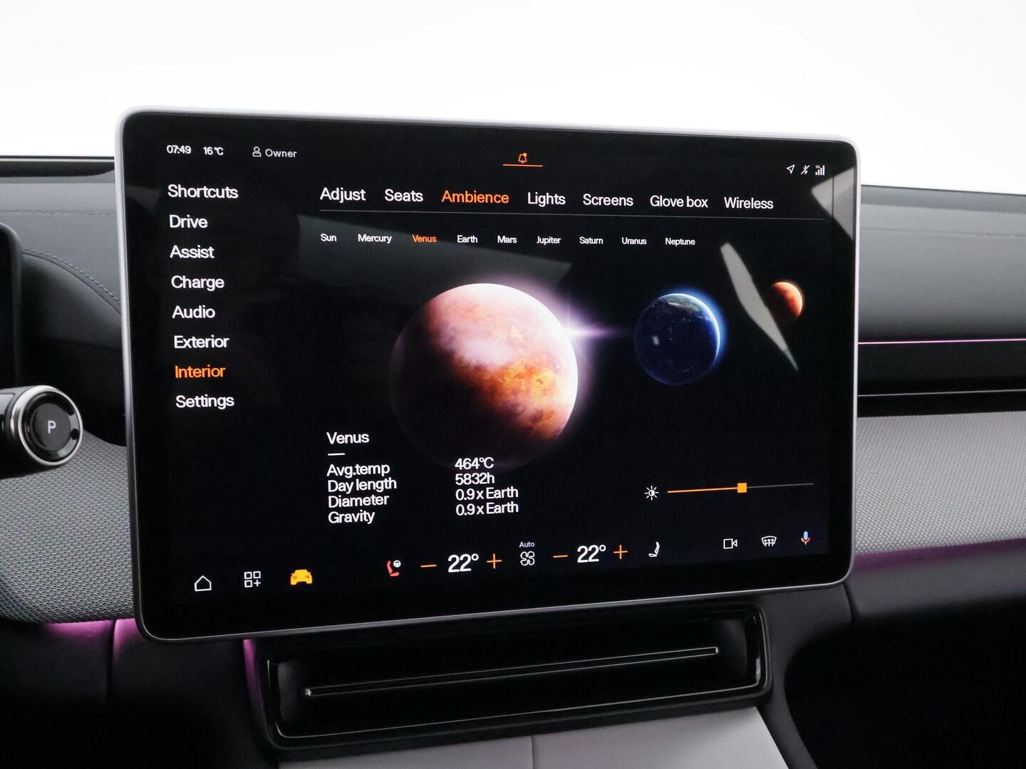 POLESTAR 4 2025