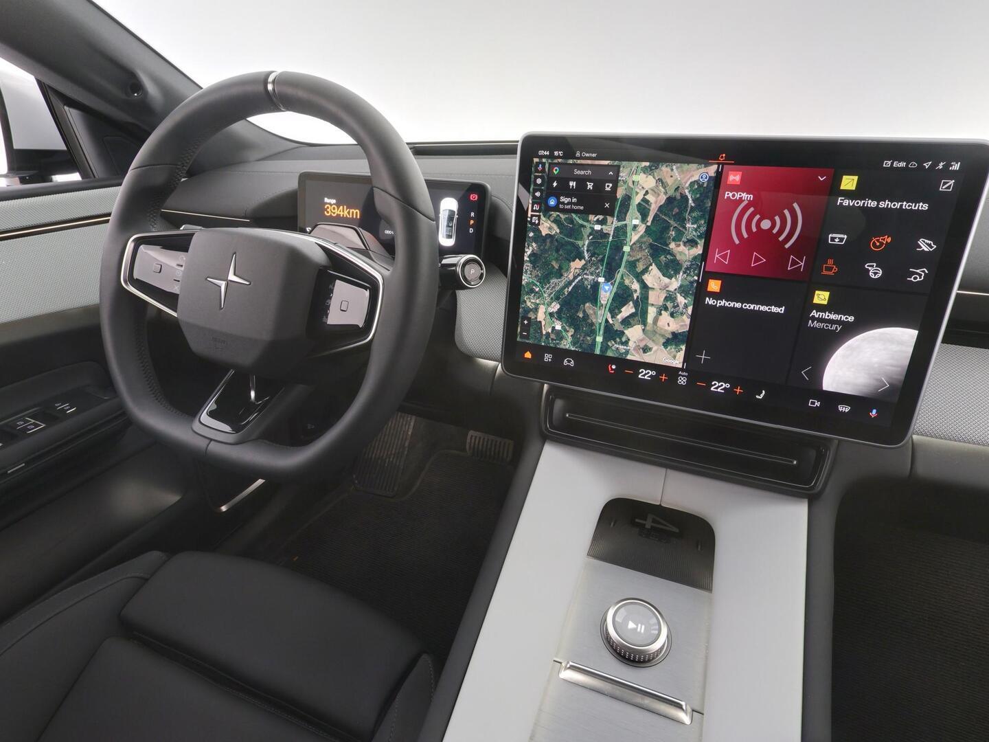 POLESTAR 4 2025