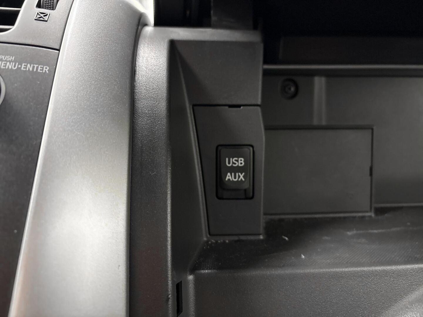 TOYOTA Auris 2012