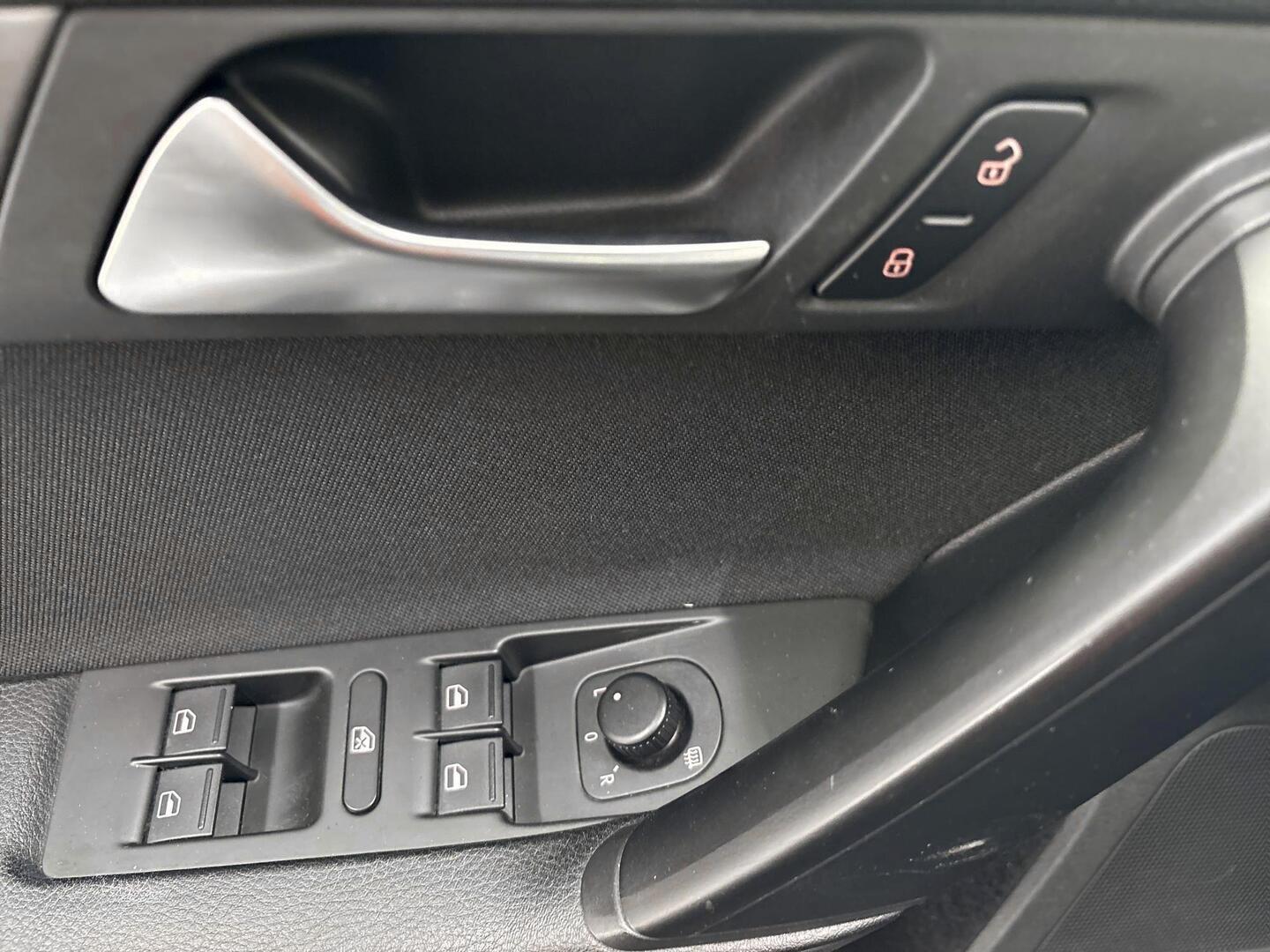 VOLKSWAGEN Passat 2014