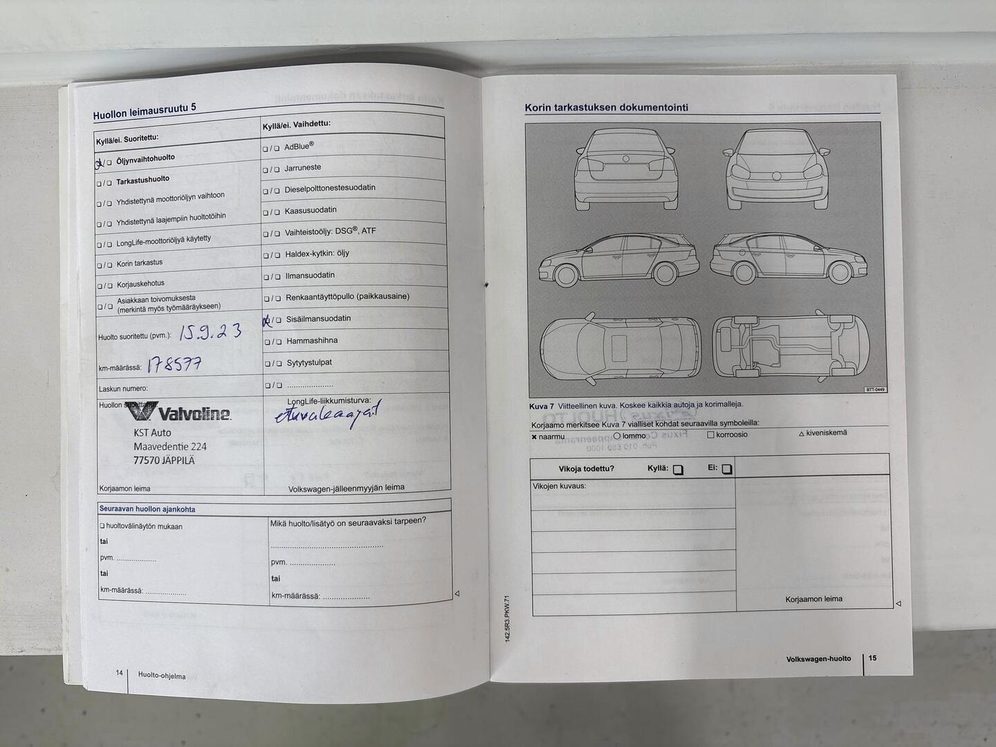 VOLKSWAGEN Passat 2014