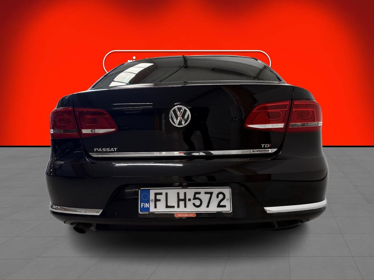 VOLKSWAGEN Passat 2014