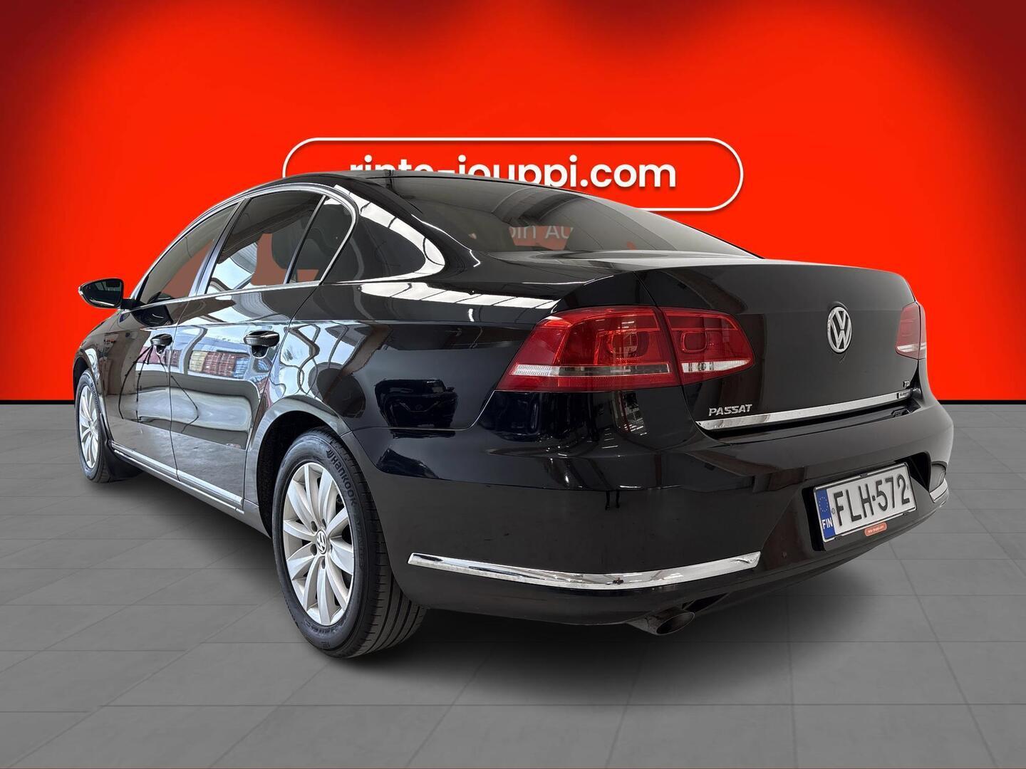VOLKSWAGEN Passat 2014
