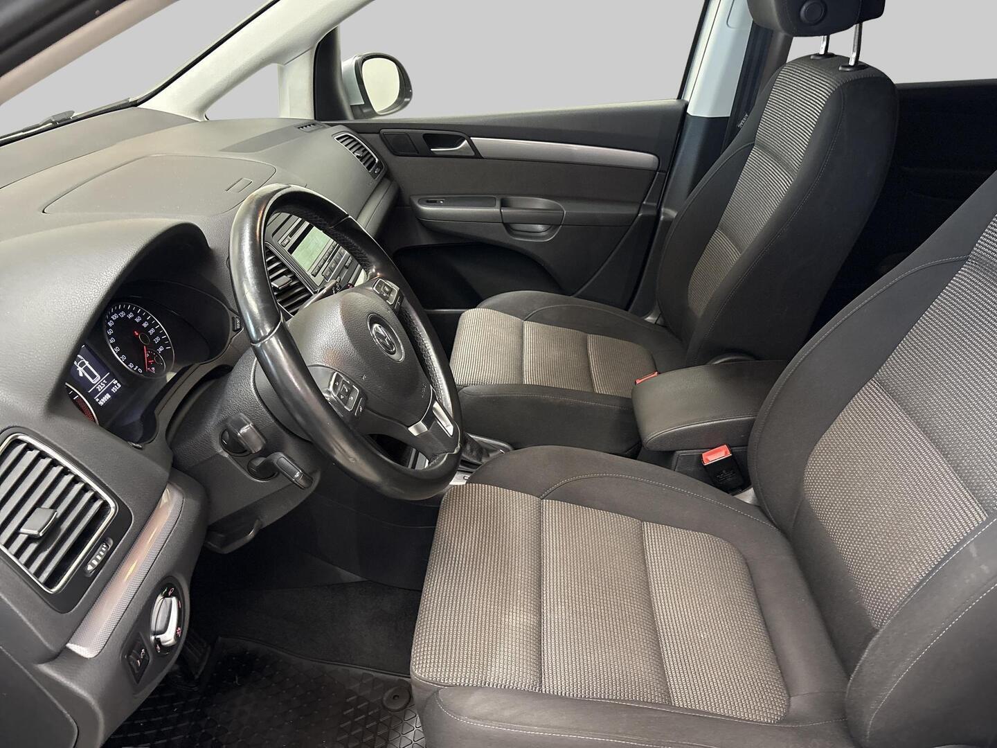 VOLKSWAGEN Sharan 2014