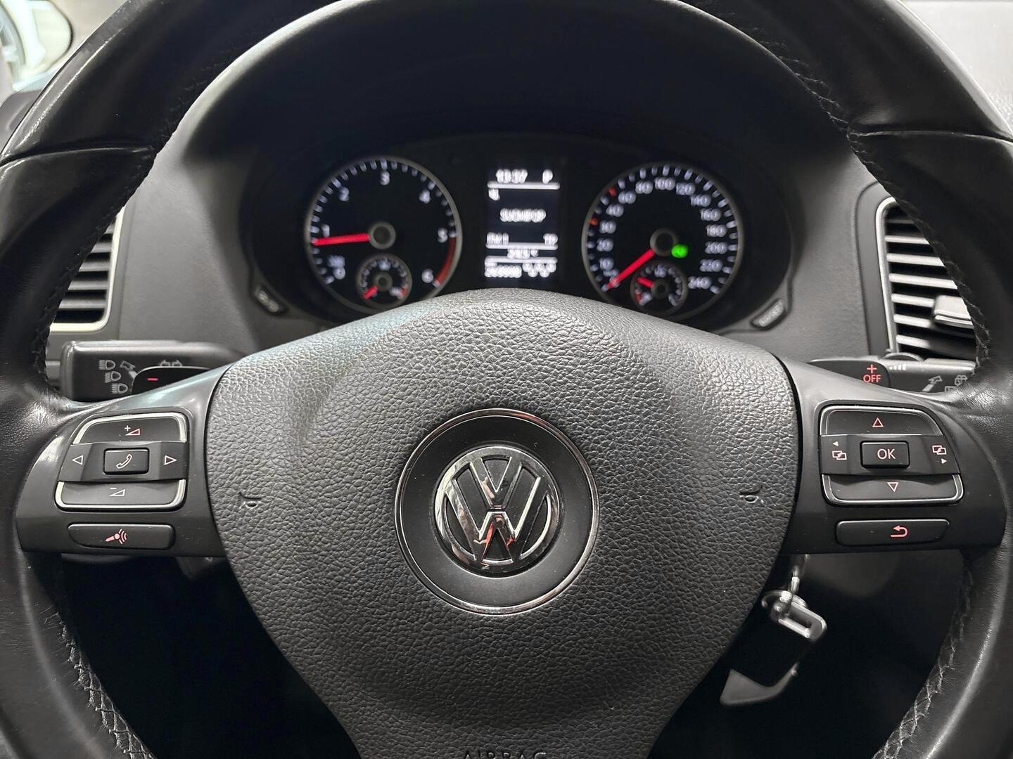 VOLKSWAGEN Sharan 2014