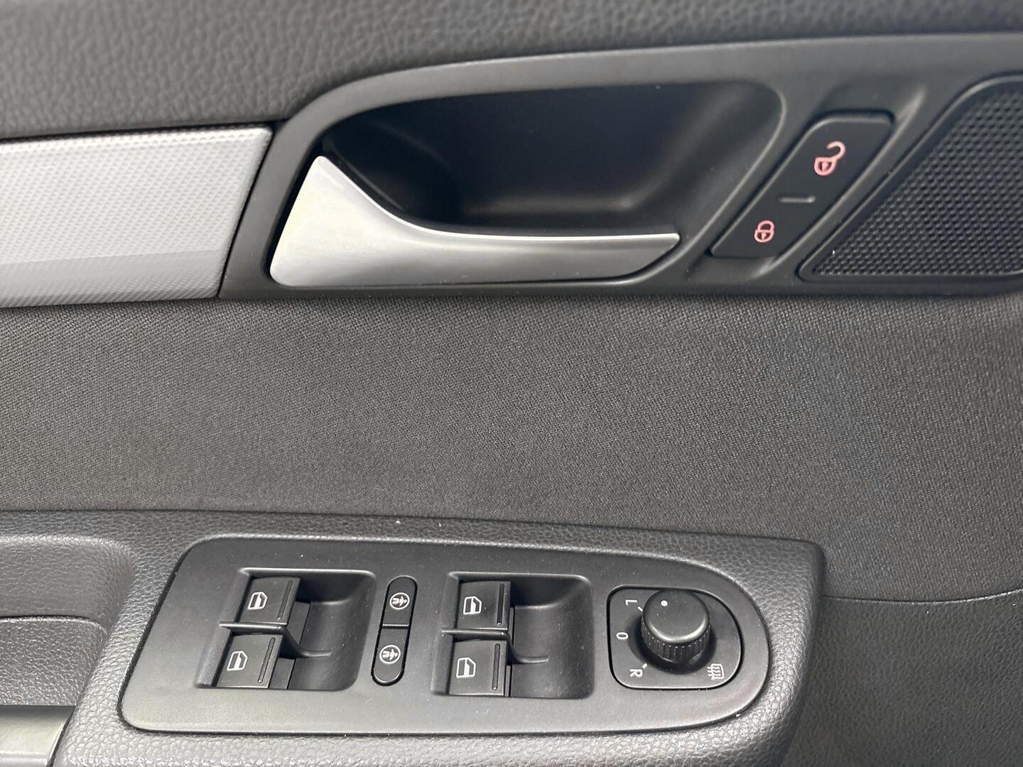 VOLKSWAGEN Sharan 2014