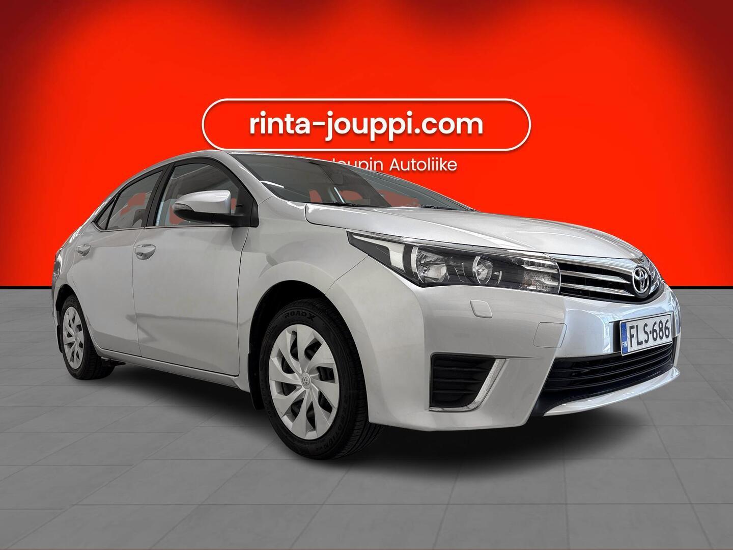 TOYOTA Corolla 2015