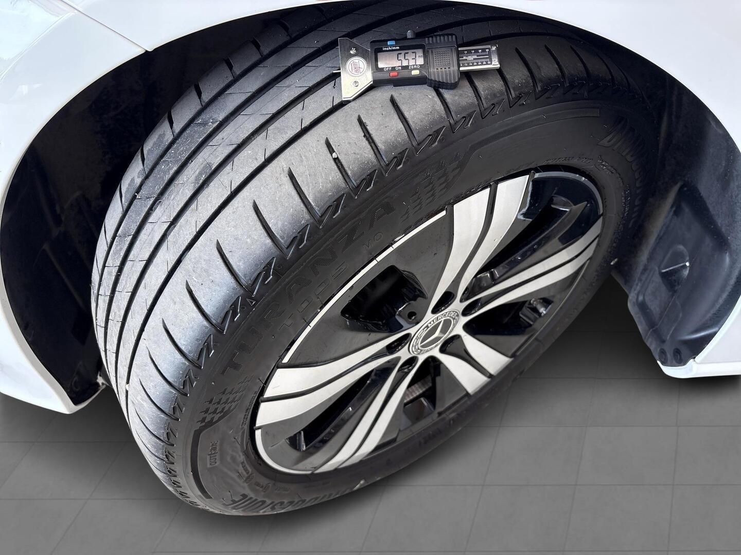 MERCEDES-BENZ C 2022