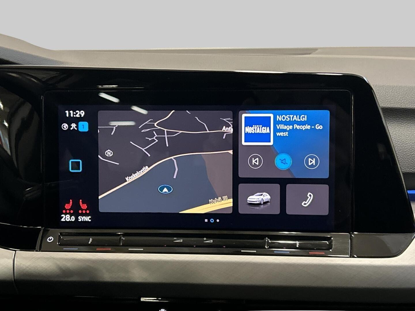 VOLKSWAGEN Golf 2021