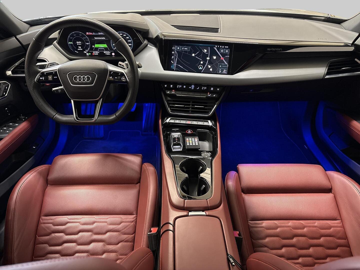 AUDI E-TRON GT 2022