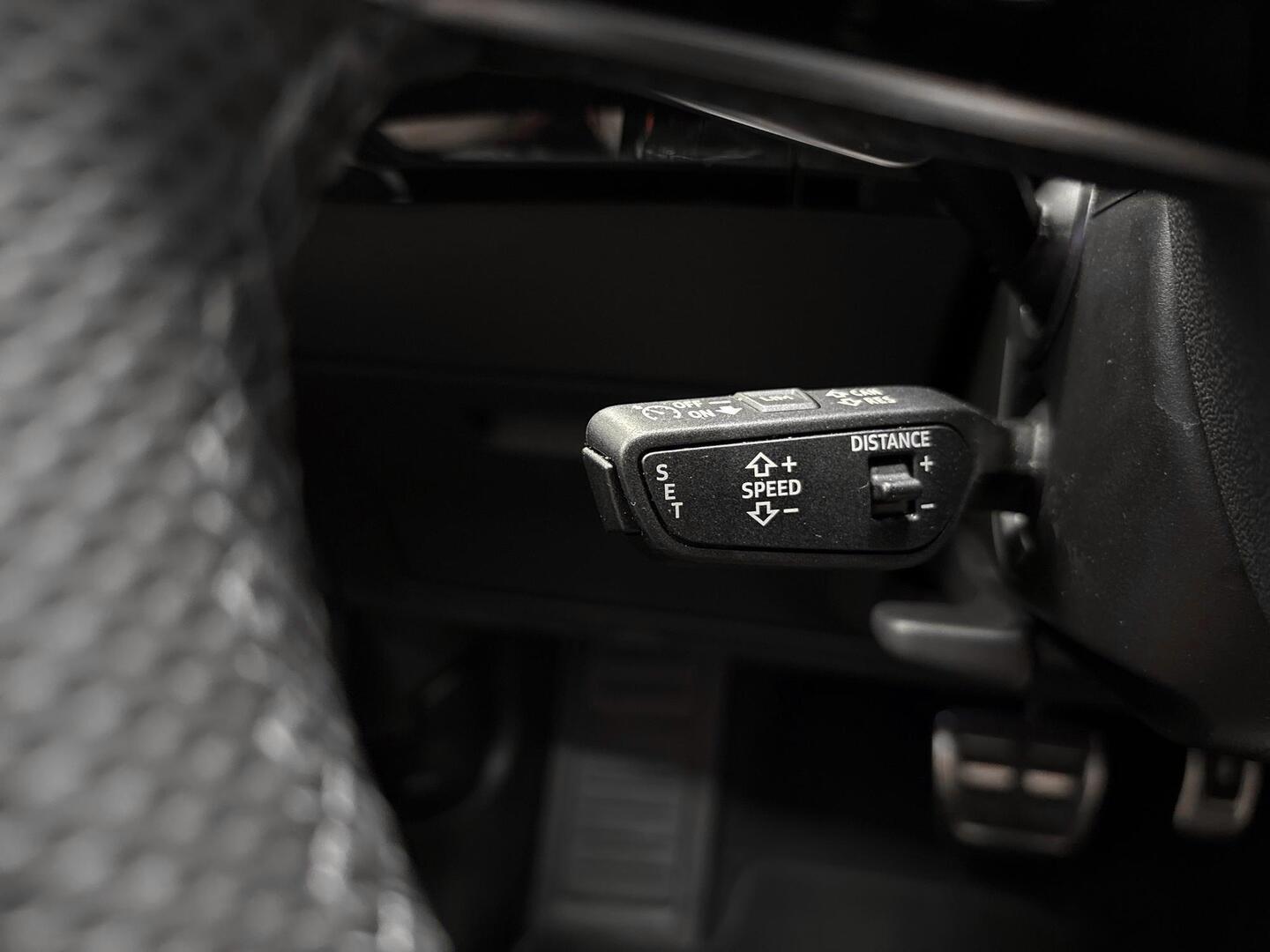 AUDI Q8 E-TRON 2024