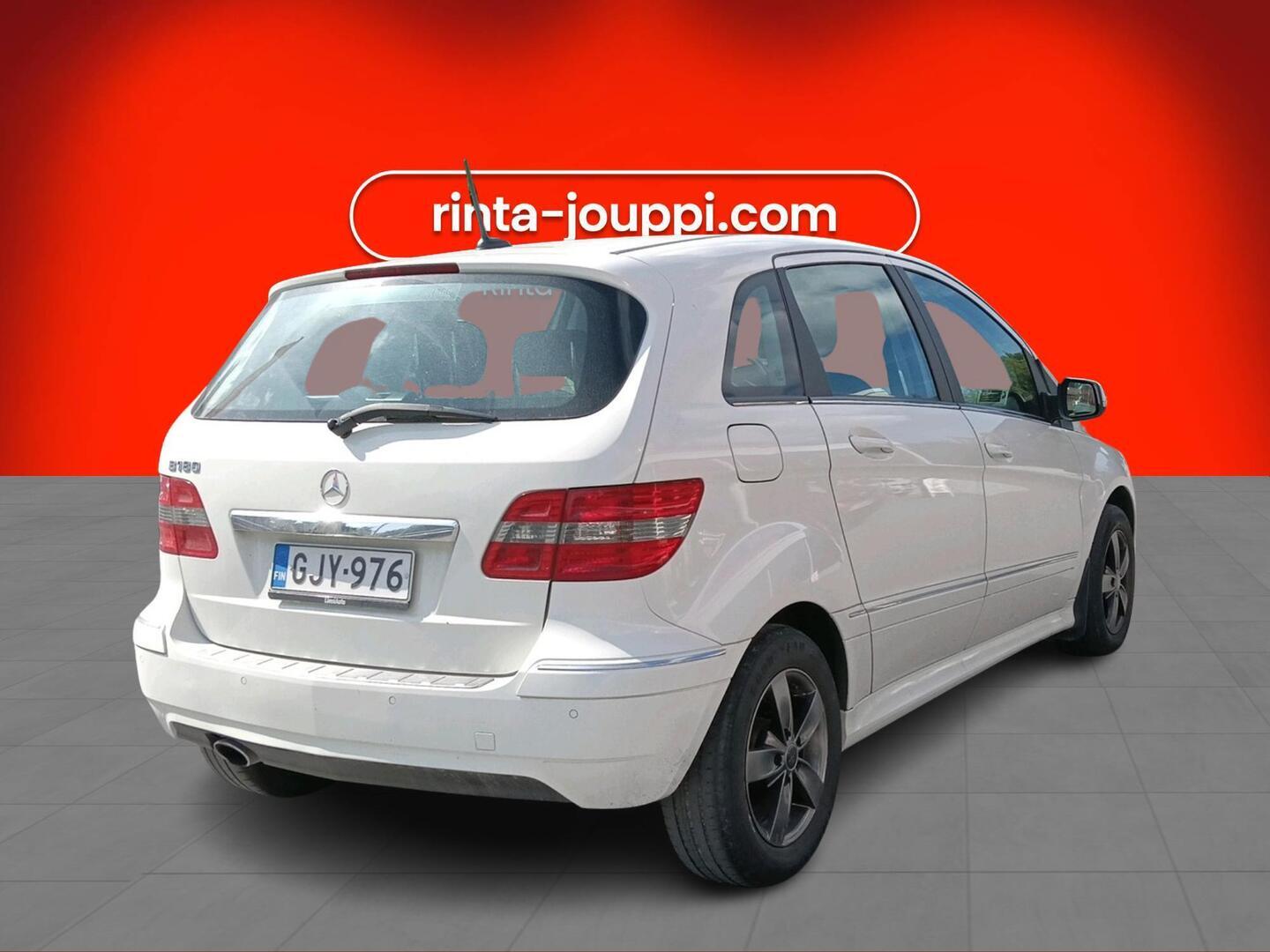 MERCEDES-BENZ B 2011