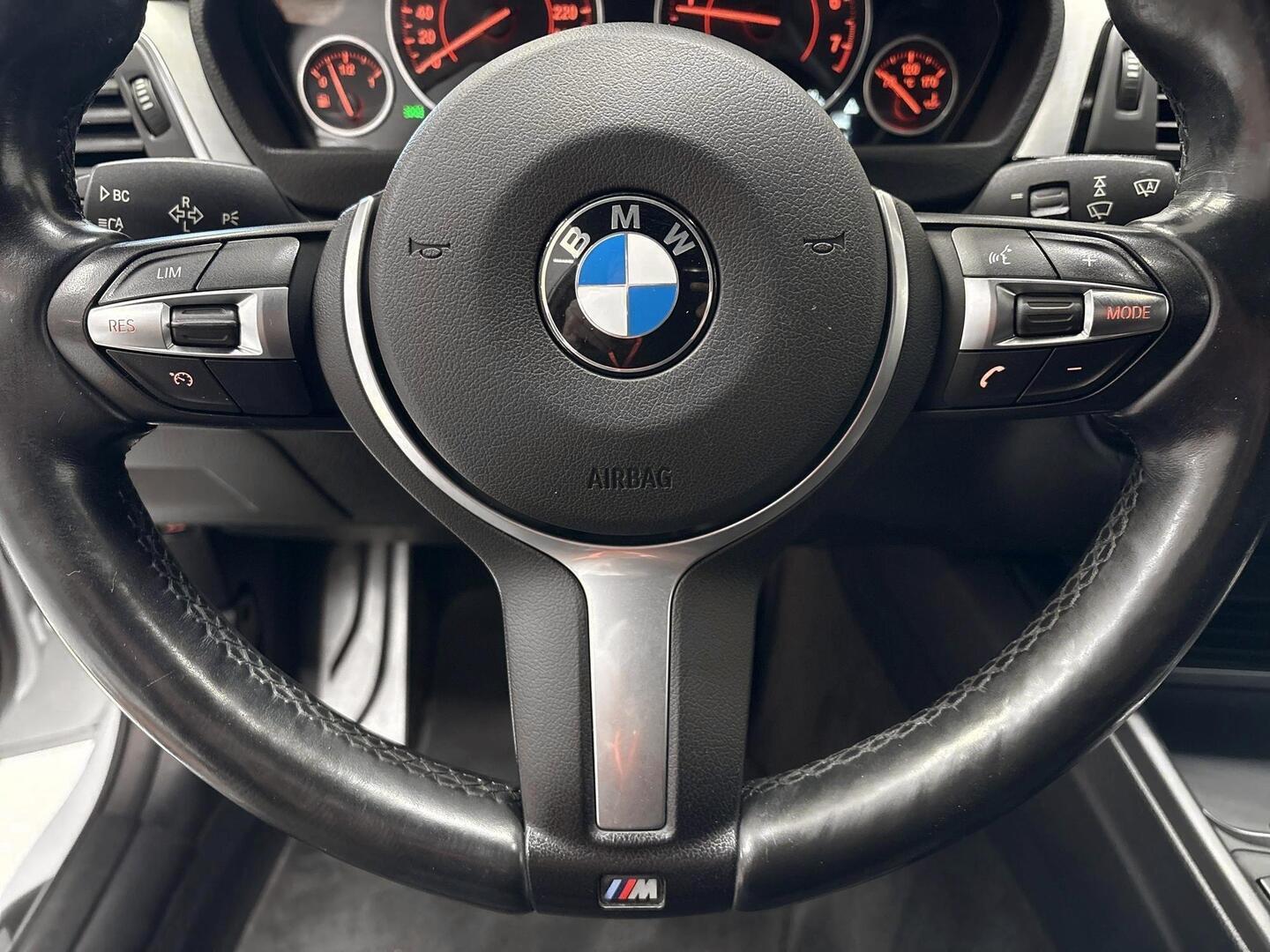 BMW 320 2017