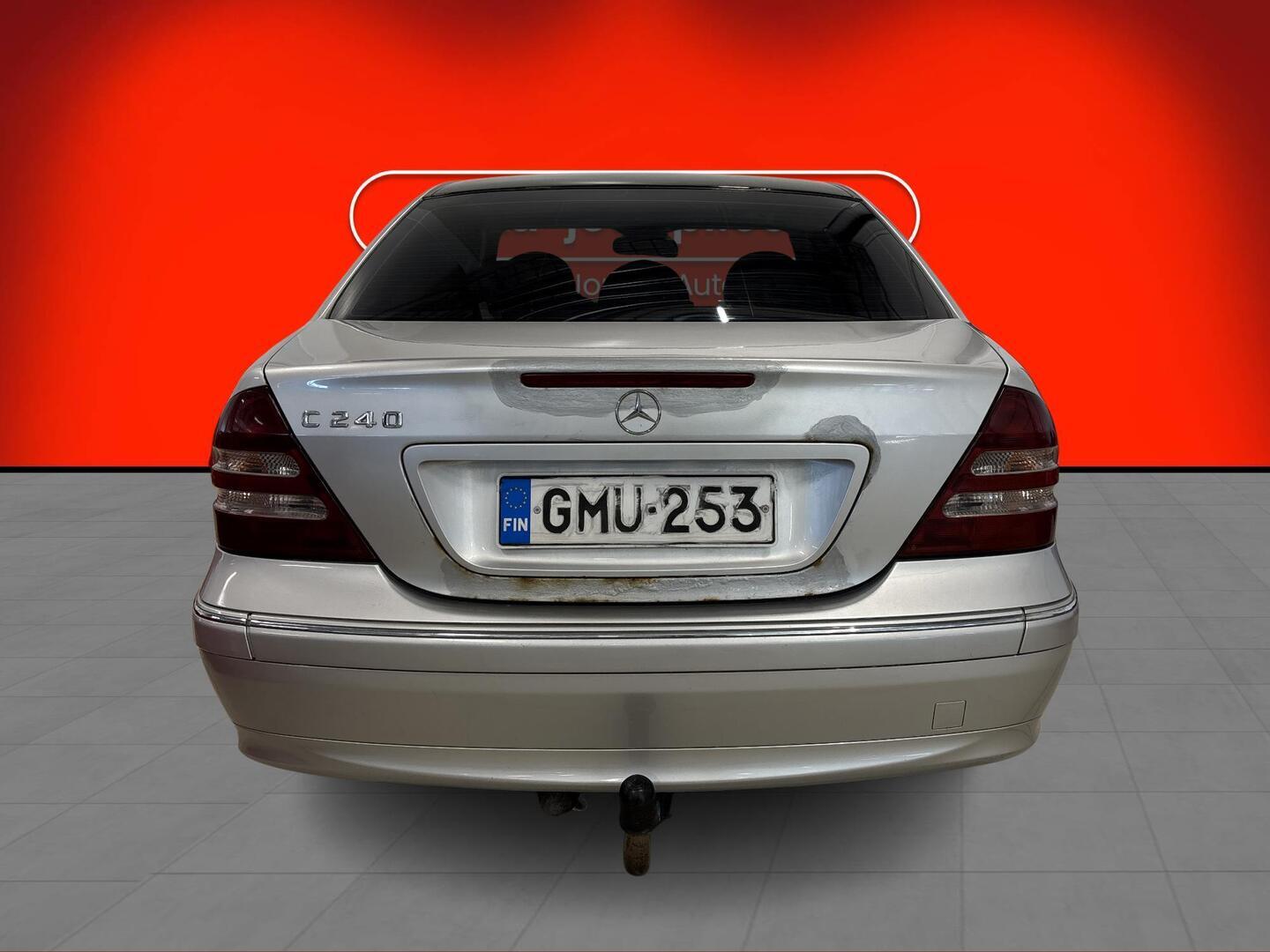 MERCEDES-BENZ C 2001