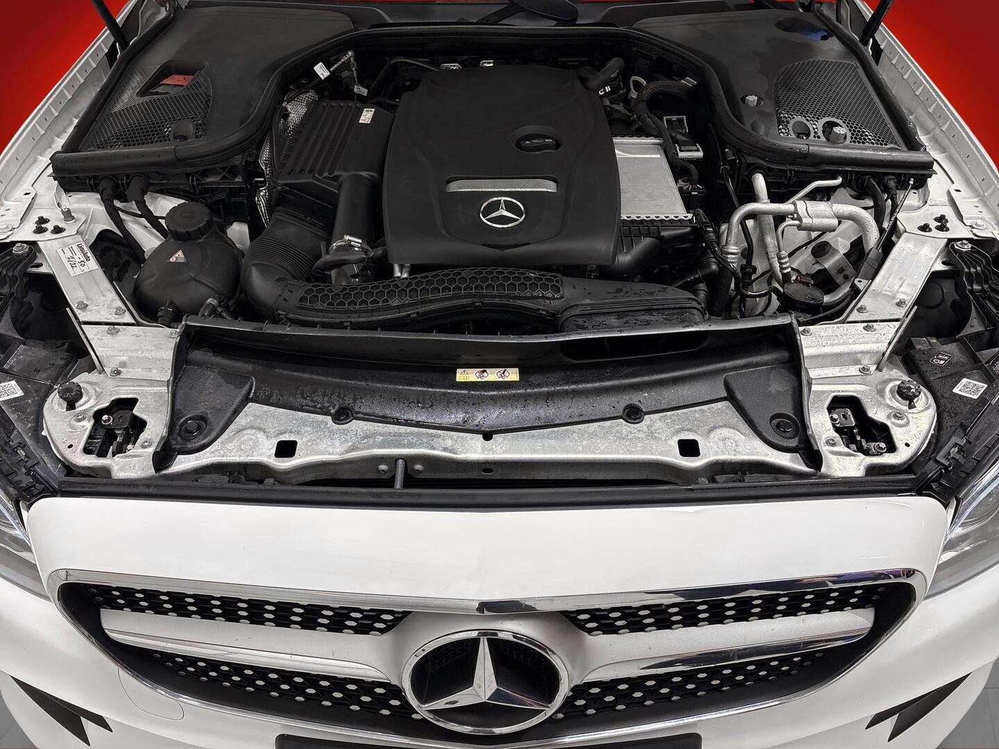 MERCEDES-BENZ E 2017