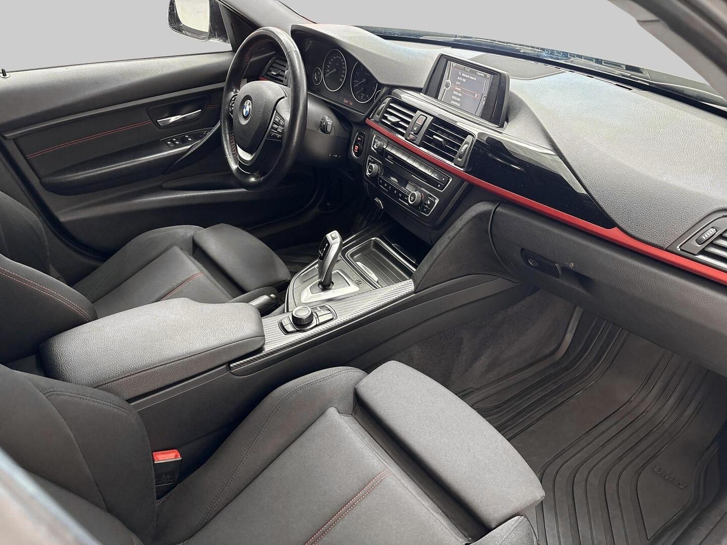 BMW 320 2013