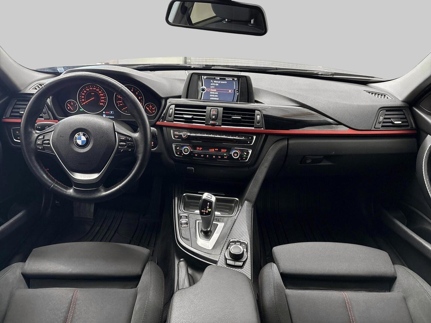 BMW 320 2013